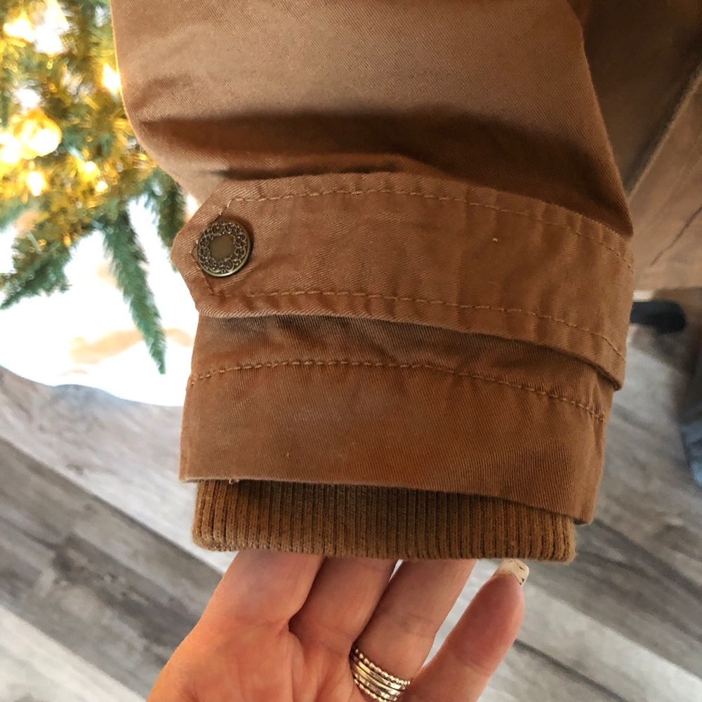 Adorable jacket! - Picture 4 of 7